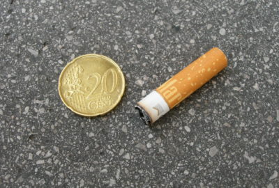 Zigarettenpfand - 20 Cent pro Kippe | Cigarette deposit – 20 cents per butt